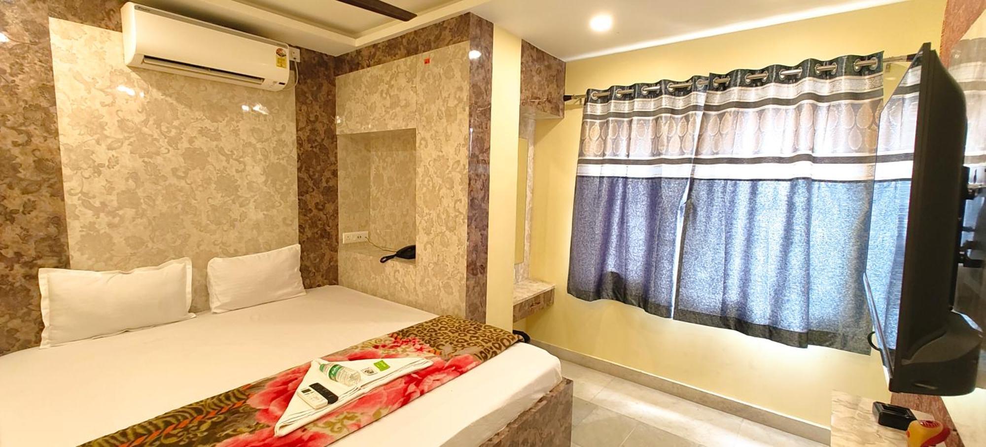 Hotel Divine Chariot Kolkata Exterior photo