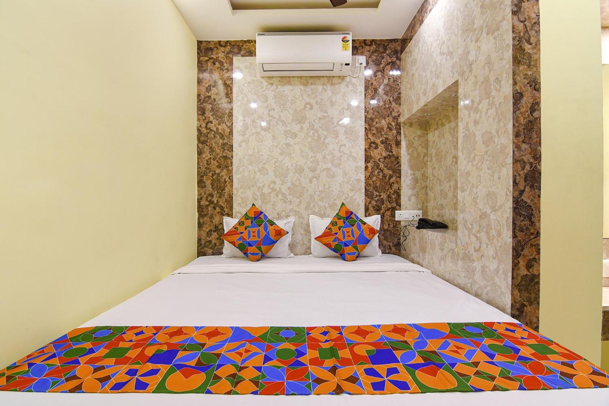 Hotel Divine Chariot Kolkata Exterior photo