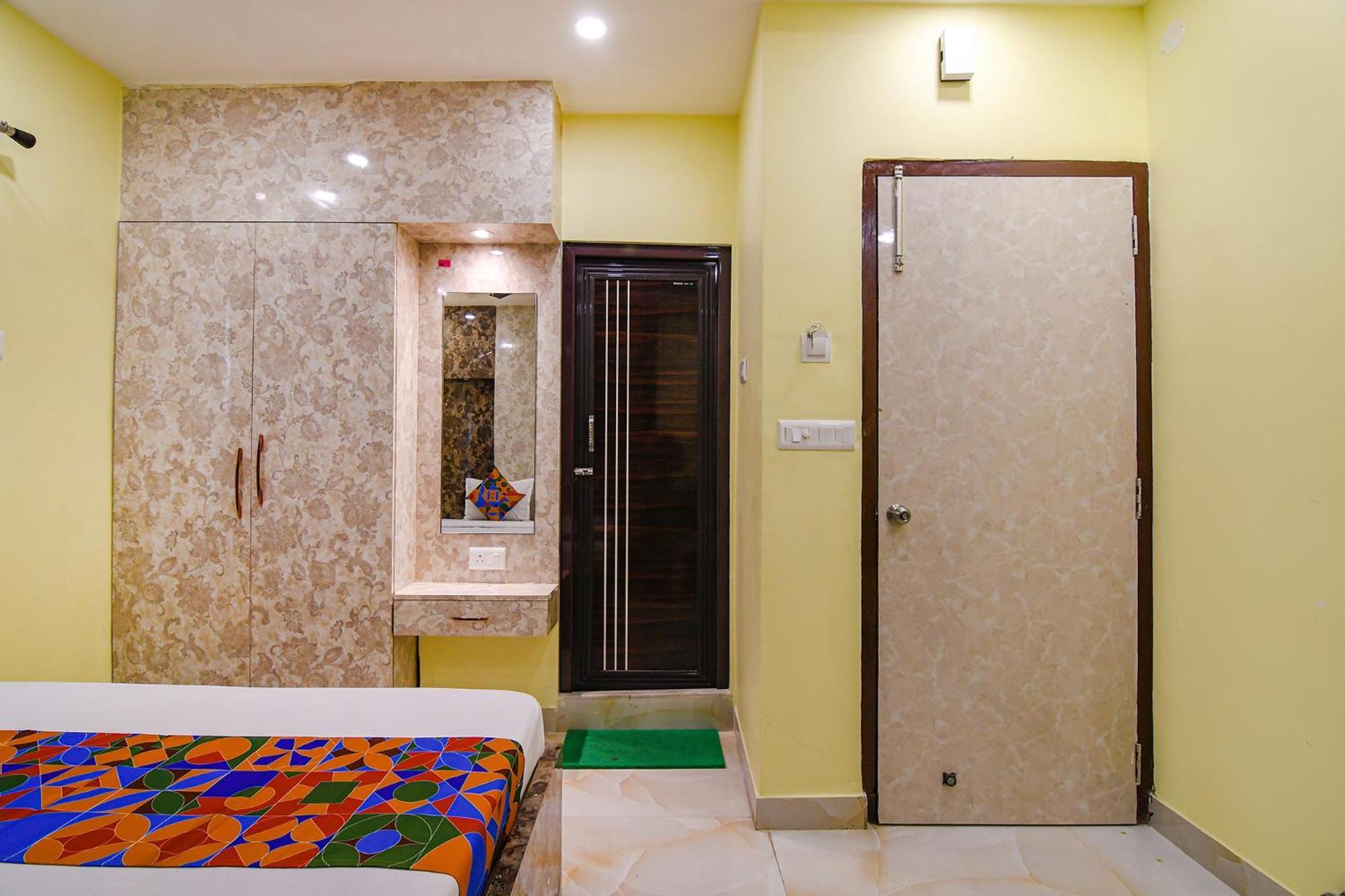 Hotel Divine Chariot Kolkata Exterior photo